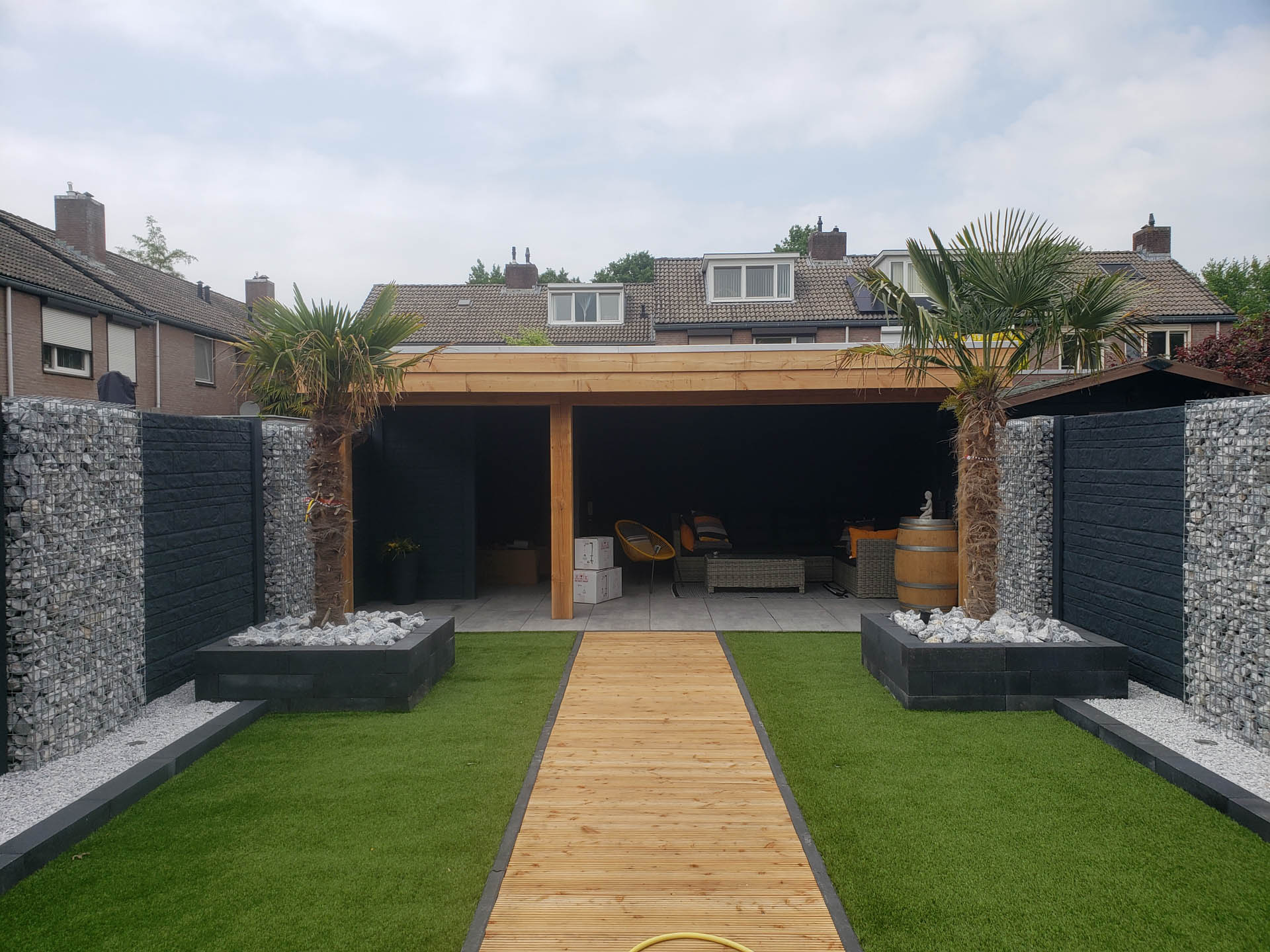 tuin-met-overkapping